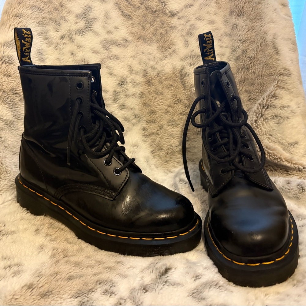 Dr. Martens Airwair 1460 boots